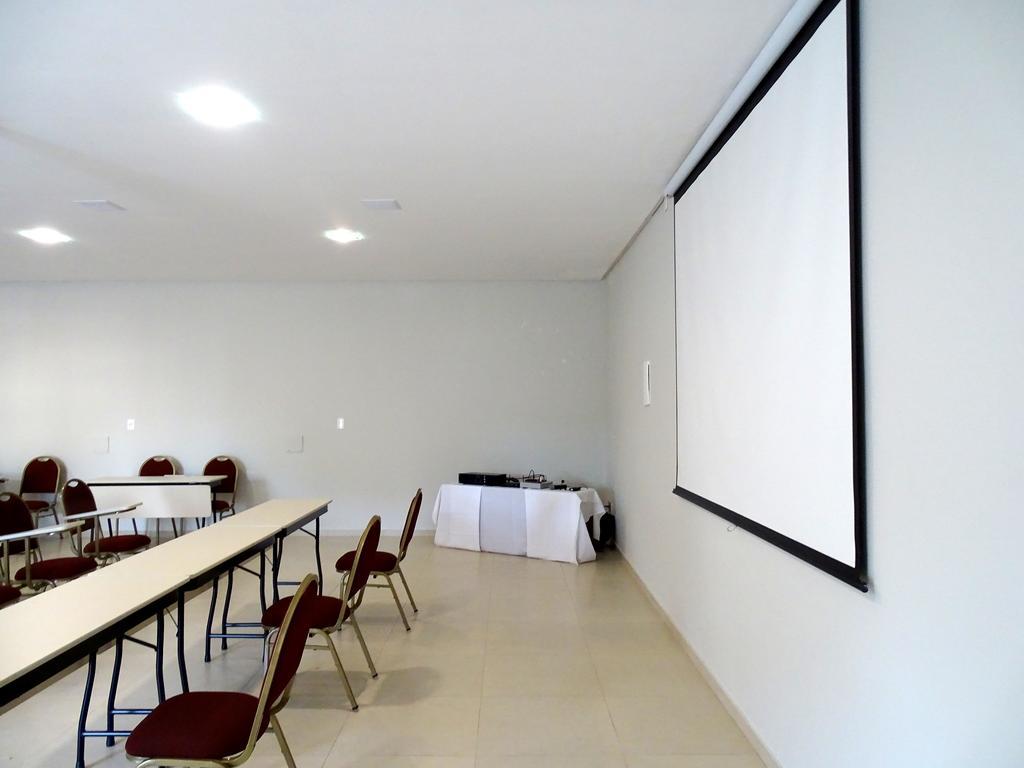 Aparthotel La Fontaine Ipatinga Zewnętrze zdjęcie