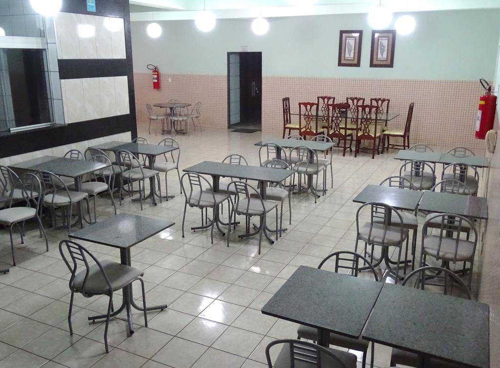 Aparthotel La Fontaine Ipatinga Zewnętrze zdjęcie